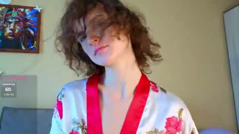 Snapshot of _masterpiece__ chatting on 17, 5, 2026 Sophia online show from 17, 5, 2026