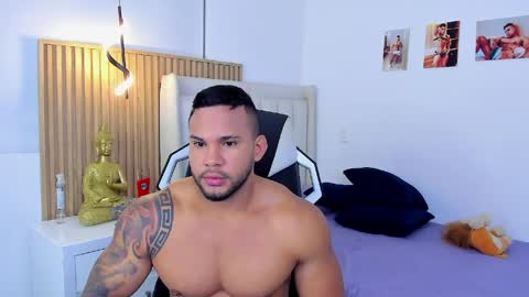 Snapshot of _matthew_santos_ chatting on 31, 3, 2026 _matthew_santos_ online show from 31, 3, 2026