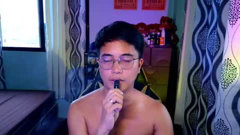 MAX Dont forget to follow online show from 18, 2, 2026