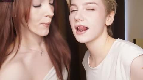 Snapshot of _medal_of_horny_ chatting on 25, 2, 2026 Elva and Kate online show from 25, 2, 2026