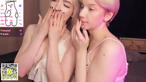 Snapshot of _medal_of_horny_ chatting on 3, 7, 2026 Elva and Kate online show from 3, 7, 2026