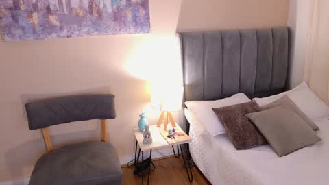 Megan online show from 11, 4, 2026