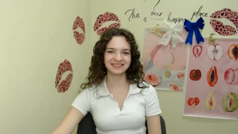 Snapshot of _megasta chatting on 23, 12, 2024 Susie online show from 23, 12, 2024