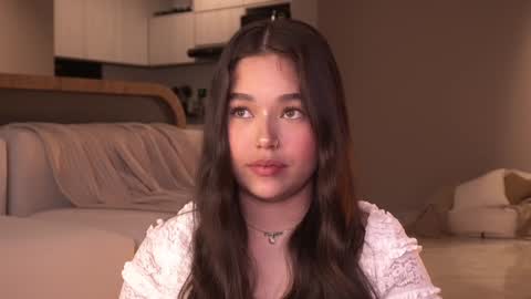     online show from 19, 10, 2025