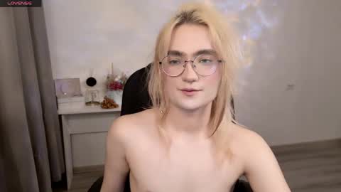 _meow_neko_ online show from 2, 4, 2026