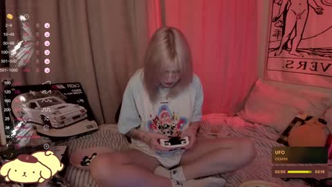 Snapshot of _meowmiko__ chatting on 3, 1, 2025 miko3 online show from 3, 1, 2025