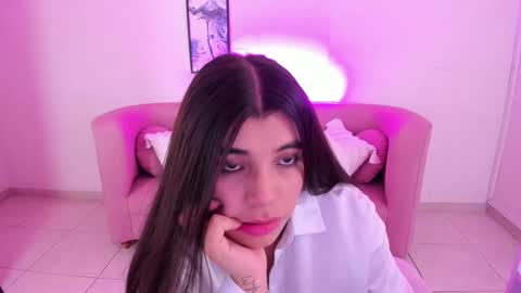 Snapshot of _mia_blue_18_ chatting on 23, 9, 2025 MIa blue 18 online show from 23, 9, 2025