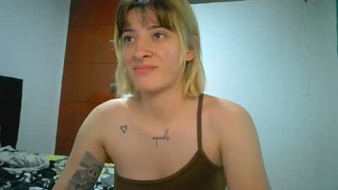 Snapshot of _mia_foster1 chatting on 24, 4, 2026 Mia-foster online show from 24, 4, 2026