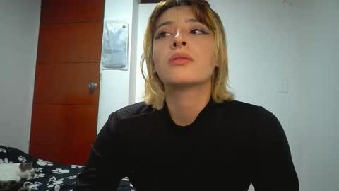 Snapshot of _mia_foster1 chatting on 4, 5, 2026 Mia-foster online show from 4, 5, 2026