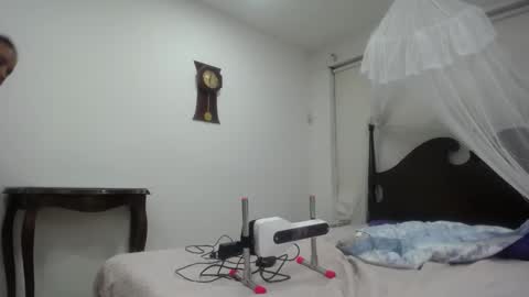  Mia  online show from 12, 3, 2025