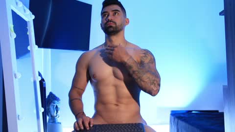 soy mike online show from 30, 1, 2025