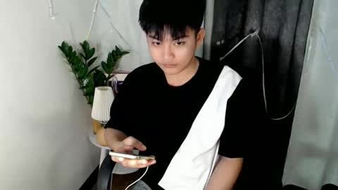 _mikko_moto_ online show from 11, 4, 2026