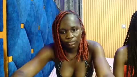 Snapshot of _milah chatting on 22, 11, 2025 Milah online show from 22, 11, 2025
