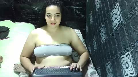 _milf_naughty online show from 29, 9, 2025