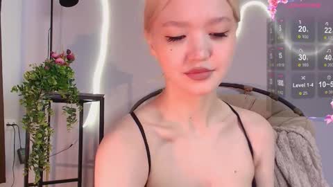 Snapshot of _milli_sun chatting on 18, 9, 2025 Kim online show from 18, 9, 2025
