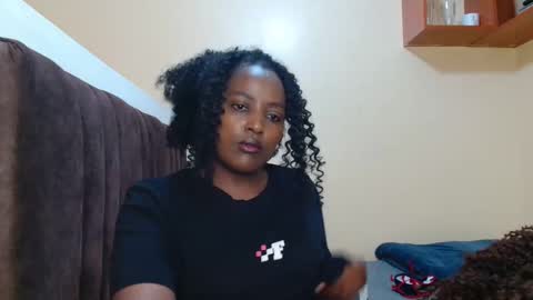 Snapshot of _mireh chatting on 8, 10, 2025 mireh online show from 8, 10, 2025