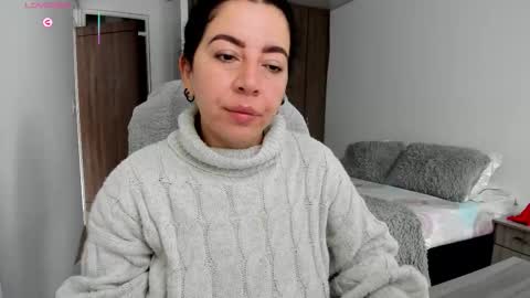 _miss_coco_ online show from 25, 2, 2026