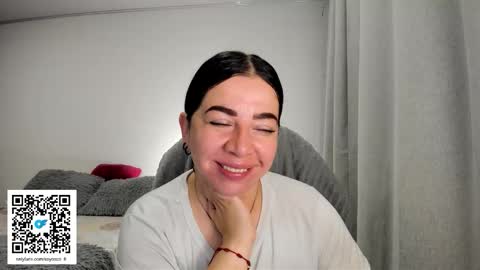 _miss_coco_ online show from 23, 3, 2026