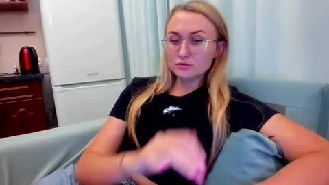 Eva online show from 17, 9, 2025