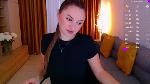 Snapshot of _miss_mia chatting on 21, 10, 2025 Mia online show from 21, 10, 2025