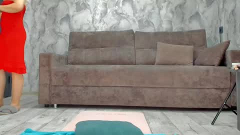 Snapshot of _miss_strawberry_ chatting on 7, 5, 2026 Sofia birthday october 29 online show from 7, 5, 2026