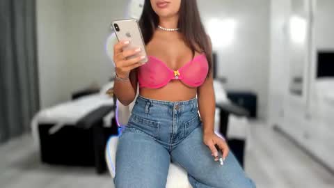 Snapshot of _missperfection_ chatting on 21, 9, 2025 .. my fav tip 1120040012123335 online show from 21, 9, 2025