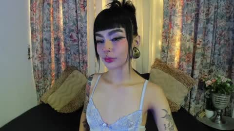 mizuki  online show from 10, 1, 2025