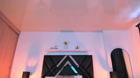 mizuki  online show from 25, 3, 2026