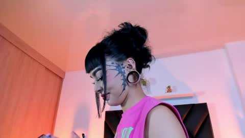 mizuki  online show from 15, 4, 2026