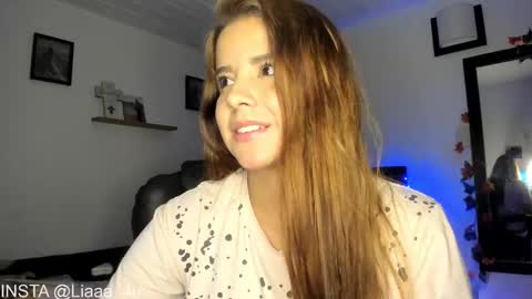 Snapshot of _monserat_ chatting on 6, 2, 2025 liaaa 4u online show from 6, 2, 2025