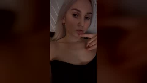 _moon_star online show from 15, 4, 2026