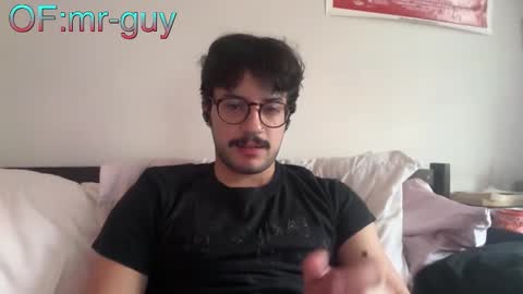 _mrguy_ online show from 15, 3, 2026