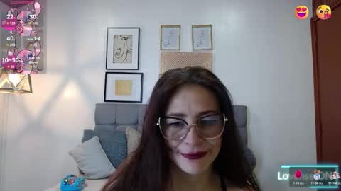 _naomi_s online show from 7, 1, 2026
