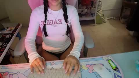 _nathaila_ online show from 17, 9, 2025