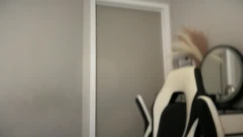 naty19 online show from 6, 2, 2026