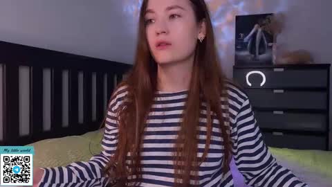 Mia with a big heart  online show from 14, 10, 2025