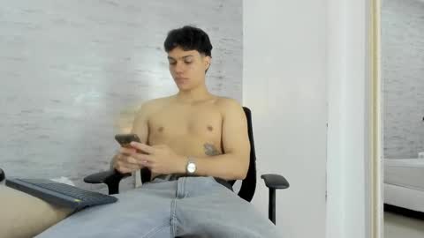 Noah Heyden online show from 10, 2, 2025