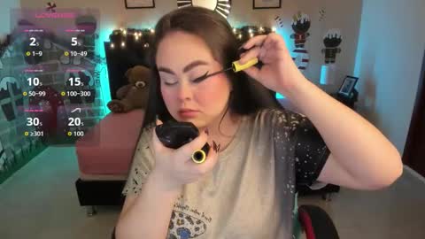 Olivia jones online show from 4, 12, 2025