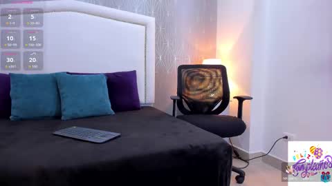  peach1  online show from 7, 10, 2025