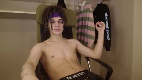 Willie online show from 6, 4, 2026