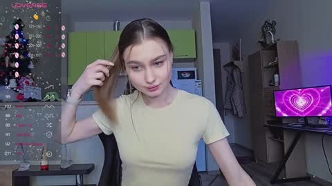 Snapshot of _pinkypie__ chatting on 15, 1, 2025 Lili online show from 15, 1, 2025