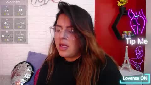 Laura online show from 16, 12, 2025