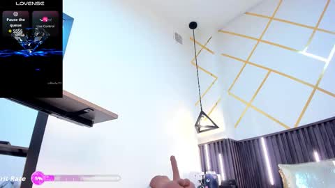 rebecca online show from 11, 10, 2025