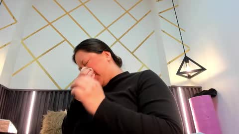 rebecca online show from 4, 3, 2026