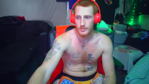 Snapshot of _redxxx chatting on 25, 12, 2024 REDxxx online show from 25, 12, 2024