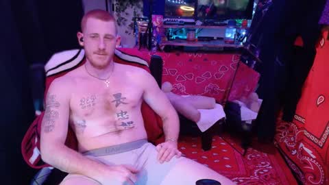 Snapshot of _redxxx chatting on 17, 2, 2025 REDxxx online show from 17, 2, 2025