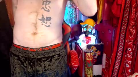 Snapshot of _redxxx chatting on 22, 9, 2025 REDxxx online show from 22, 9, 2025
