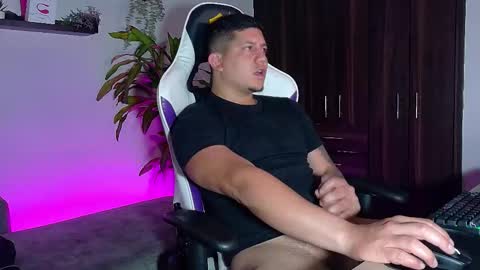 Roberto online show from 22, 11, 2025