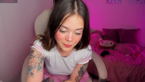   online show from 13, 4, 2026