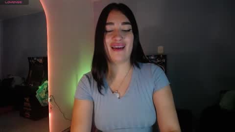  SantaLove  online show from 15, 4, 2026